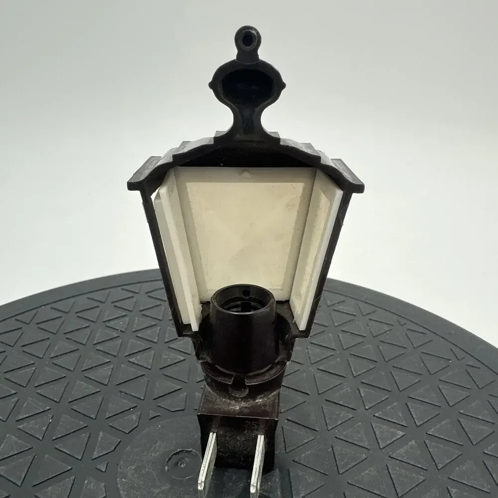 Vintage Lamp Post Style Nightlight MCM